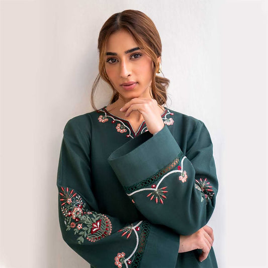 Hana Embroidered 2PC
