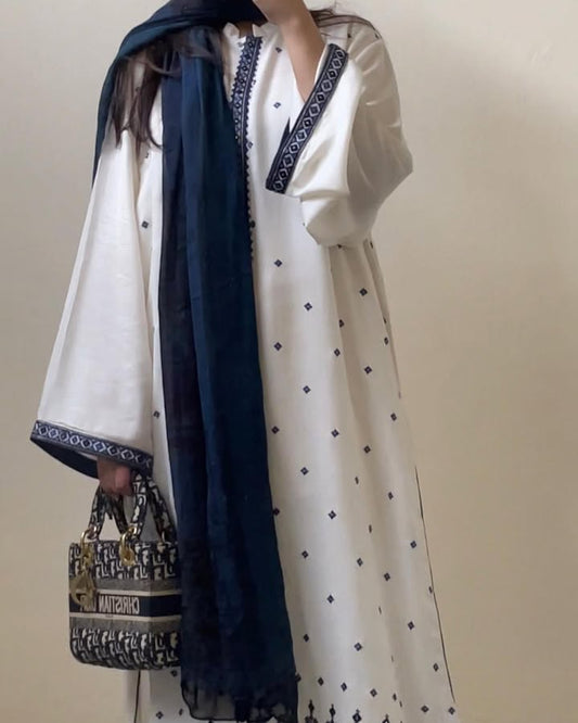 Vanzila  Embroidered 3PC